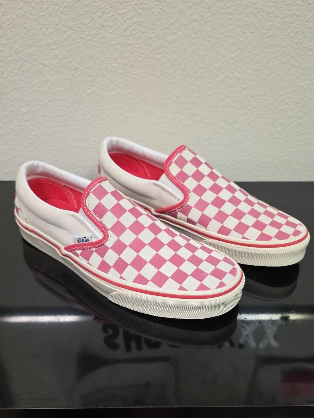 Vans Classic Slip-On Pink True White Checkerboard Men’s 6.5 Women’s 8 New